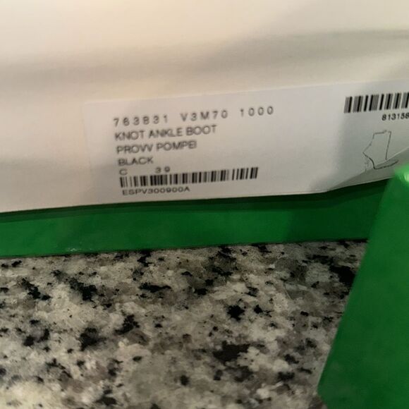 Bottega Veneta Knot Black Leather Ankle Boot - Picture 6 of 6